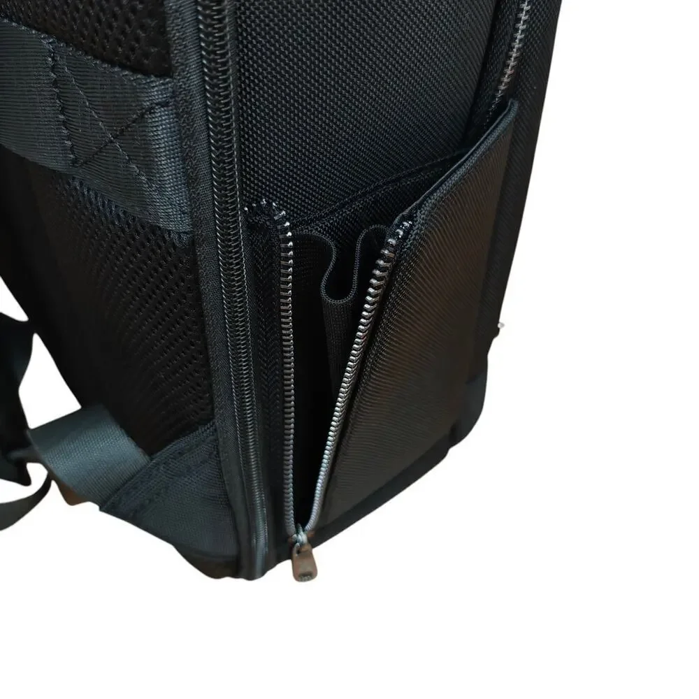 Robert Graham Backpack Solid Black Travel Commuting Padded Laptop Pocket NWT